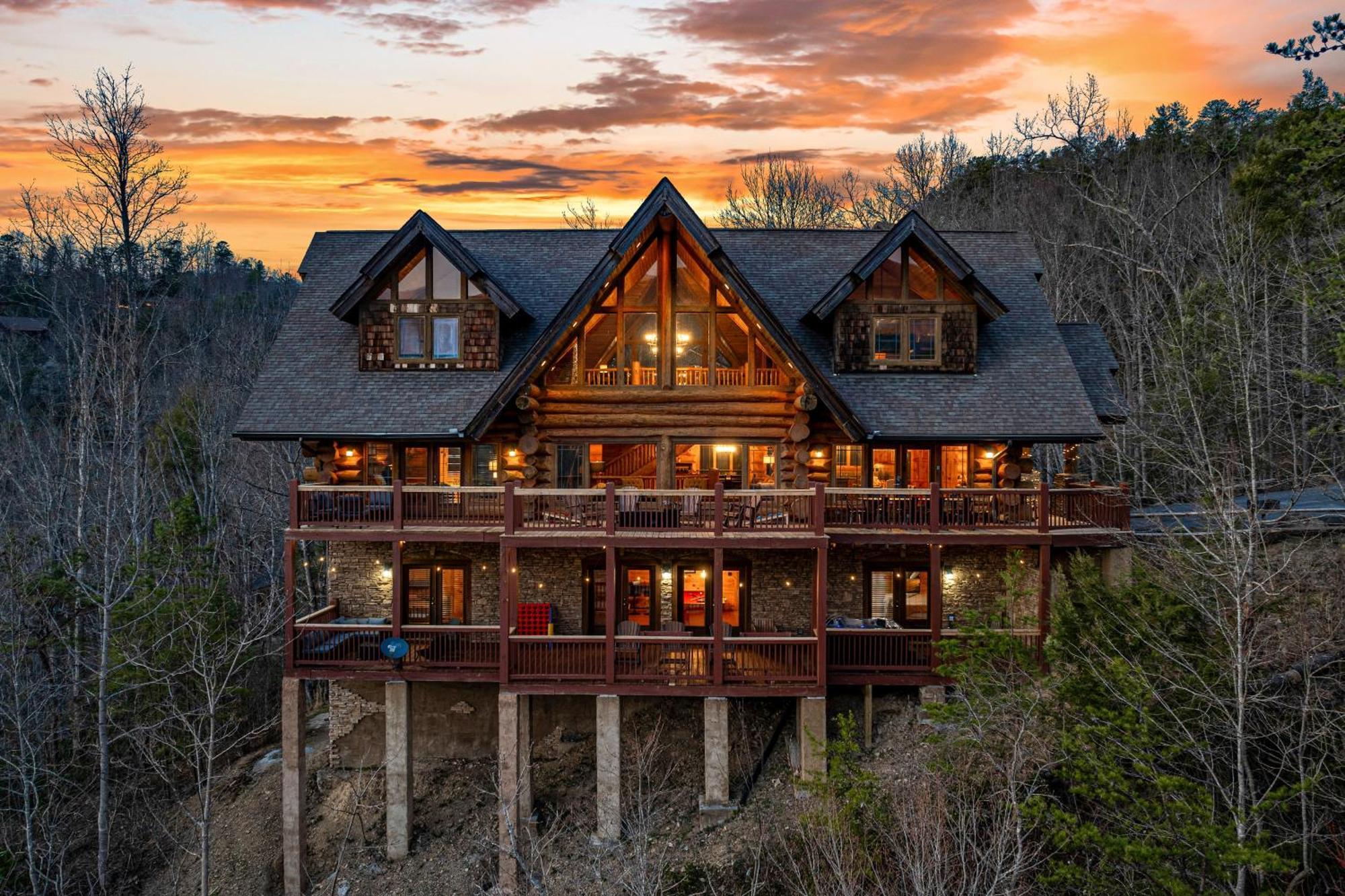 Beary Content Gatlinburg Exterior photo